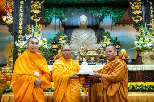 ภาพ No.329363:วันเสาร์ที่ 23 พฤษภาคม พ.ศ. 2569 พิธีเฉลิมฉลองวันวิสาขบูชาสากล (UN Day of Vesak) ณ วัดมินกวาง รัฐนิวเซาท์เวลส์ ประเทศออสเตรเลีย