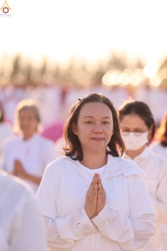 ภาพ No.302122:วันที่ 23 มกราคม พ.ศ. 2569 พิธีจุดประทีปธรรมถวายเป็นพุทธบูชา และบูชาธรรมมหาปูชนียาจารย์  ณ อนุสรณ์สถานลำดับที่ 5 สถานที่เผยแผ่วิชชาธรรมกายครั้งแรก อนุสรณ์สถานบางปลา วัดบางปลา อำเภอบางเลน จังหวัดนครปฐม ในโครงการธรรมยาตรา กตัญญูบูชา มหาปูชนียาจารย์ พระมงคล