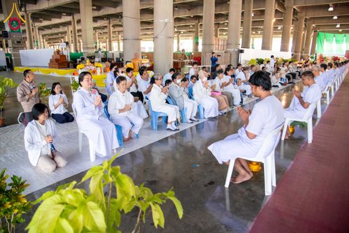 ภาพ No.293605:วันที่ 10 มกราคม พ.ศ. 2569 พิธีปลงผมธรรมทายาทบูชาธรรม 117  ปี คุณยายอาจารย์ฯ ณ วิหารคด วัดพระธรรมกาย ปทุมธานี