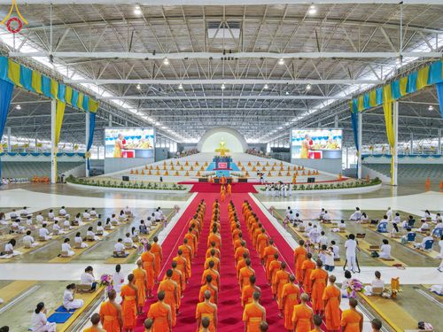 ภาพ No.51767:พิธีมุทิตาสักการะ พระภิกษุ-สามเณรผู้สอบผ่านเปรียญธรรม 9,6,3 ประโยค สาธุชนผู้สอบผ่านบาลีศึกษา 9,6,3 ประโยค ปีพุทธศักราช 2563-2565