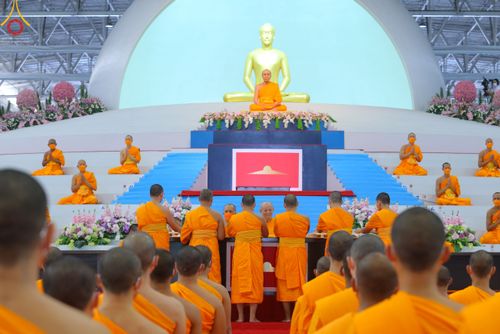 ภาพ No.51785:พิธีมุทิตาสักการะ พระภิกษุ-สามเณรผู้สอบผ่านเปรียญธรรม 9,6,3 ประโยค สาธุชนผู้สอบผ่านบาลีศึกษา 9,6,3 ประโยค ปีพุทธศักราช 2563-2565