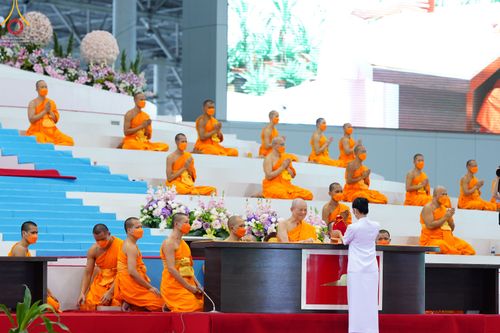 ภาพ No.51789:พิธีมุทิตาสักการะ พระภิกษุ-สามเณรผู้สอบผ่านเปรียญธรรม 9,6,3 ประโยค สาธุชนผู้สอบผ่านบาลีศึกษา 9,6,3 ประโยค ปีพุทธศักราช 2563-2565