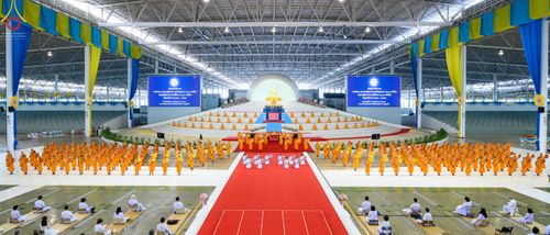 ภาพ No.51811:พิธีมุทิตาสักการะ พระภิกษุ-สามเณรผู้สอบผ่านเปรียญธรรม 9,6,3 ประโยค สาธุชนผู้สอบผ่านบาลีศึกษา 9,6,3 ประโยค ปีพุทธศักราช 2563-2565