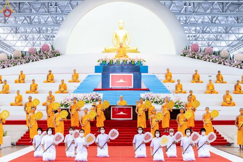 ภาพ No.51812:พิธีมุทิตาสักการะ พระภิกษุ-สามเณรผู้สอบผ่านเปรียญธรรม 9,6,3 ประโยค สาธุชนผู้สอบผ่านบาลีศึกษา 9,6,3 ประโยค ปีพุทธศักราช 2563-2565