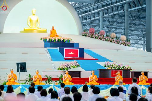 ภาพ No.51838:พิธีมุทิตาสักการะ พระภิกษุ-สามเณรผู้สอบผ่านเปรียญธรรม 9,6,3 ประโยค สาธุชนผู้สอบผ่านบาลีศึกษา 9,6,3 ประโยค ปีพุทธศักราช 2563-2565