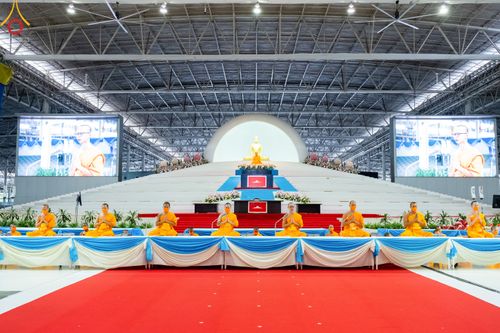 ภาพ No.51848:พิธีมุทิตาสักการะ พระภิกษุ-สามเณรผู้สอบผ่านเปรียญธรรม 9,6,3 ประโยค สาธุชนผู้สอบผ่านบาลีศึกษา 9,6,3 ประโยค ปีพุทธศักราช 2563-2565