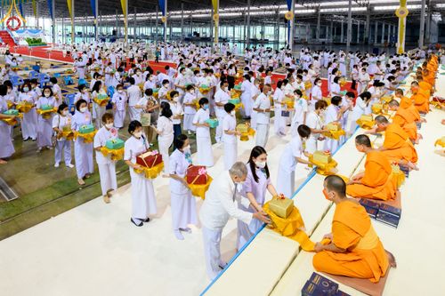 ภาพ No.51858:พิธีมุทิตาสักการะ พระภิกษุ-สามเณรผู้สอบผ่านเปรียญธรรม 9,6,3 ประโยค สาธุชนผู้สอบผ่านบาลีศึกษา 9,6,3 ประโยค ปีพุทธศักราช 2563-2565