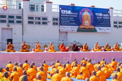 ภาพ No.130532:พิธีบรรพชาธรรมทายาท ในโครงการบรรพชา 1,250 รูป ณ แดนประสูติ สวนลุมพินี ประเทศเนปาล วันที่ 9 มีนาคม พ.ศ. 2567