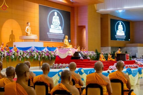 ภาพ No.154338:พิธีบูชาครูผู้ค้นพบวิชชาธรรมกาย ณ สภาธรรมกายสากล วัดพระธรรมกาย วันอังคารที่ 17 กันยายน พ.ศ. 2567