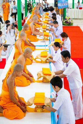 ภาพ No.136341:พิธีอุปสมบทสามเณรเตรียมสถาบันธรรมชัย รุ่นที่ 21 ณ โบสถ์พระไตรปิฏก วัดพระธรรมกาย วันเสาร์ที่ 4 พฤษภาคม พ.ศ.2567