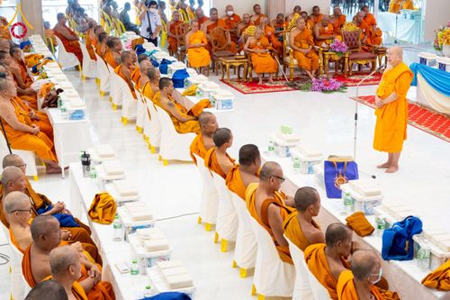 ภาพ No.225988:วันเสาร์ที่ 24 พฤษภาคม พ.ศ. 2568 พิธีถวายสังฆทาน 323 วัด ปีที่ 21 ครั้งที่ 177 พิธีมอบกองทุนหนุนแรงใจช่วยครูใต้ ปีที่ 18 ครั้งที่ 141 และพิธีทำบุญอุทิศส่วนกุศลให้ผู้วายชนม์ ณ ศูนย์ปฏิบัติธรรมภาคใต้ จ.สงขลา