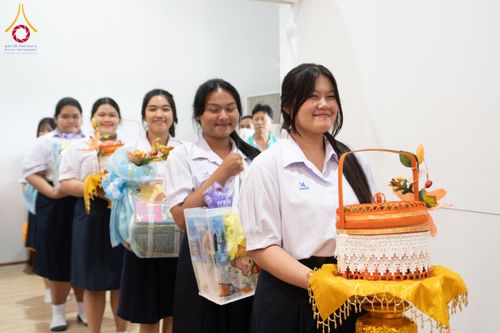 ภาพ No.149495:พิธีทักษิณานุปทานแด่บรรพชนตระกูลผ่องสวัสดิ์ และหมู่ญาติที่ล่วงลับไปแล้ว ประจำปี ครั้งที่ 19 วันพฤหัสบดีที่ 22 สิงหาคม พ.ศ. 2567 ณ พระมหาเจดีย์ทัตตชีโว ศูนย์อบรมเยาวชนกาญจนบุรี