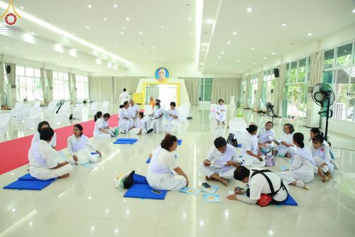 ภาพ No.155912:โครงการ อุบาสกแก้ว อุบาสิกาแก้ว รุ่นที่ 3 ตัวแทนทอดกฐินสามัคคีทั่วไทย 30,000 วัด ระหว่างวันที่ 20-22 กันยายน พ.ศ. 2567 ณ ศูนย์ปฏิบัติธรรมและศูนย์อบรมเยาวชนเพชรบุรี ตำบลท่าแลง อำเภอท่ายาง จังหวัดเพชรบุรี