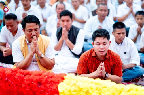 ภาพ No.176240:พิธีทอดกฐินสมทบ โดยมูลนิธิธรรมกาย ในนามหลวงพ่อธัมมชโย ณ วัดสัทธนารามา บานา วิหาร เมืองไดยุน รัฐอรุนาจาลประเทศ ประเทศอินเดีย วันที่ 15 พฤศจิกายน พ.ศ. 2567