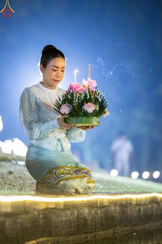 ภาพ No.170364:พิธีลอยกระทงธรรม ณ สระเศรษฐีทะเลบุญ มหาวิหารพระมงคลเทพมุนีฯ วัดพระธรรมกาย วันศุกร์ที่ 15 พฤศจิกายน พ.ศ.2567 (วันเพ็ญ 15 ค่ำ เดือน 12)