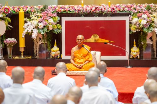 ภาพ No.144152:พิธีบรรพชาอุปสมบทหมู่ พระธรรมทายาทนานาชาติ(ภาษาจีน) รุ่น 19 ณ วัดพระธรรมกาย จ.ปทุมธานี วันเสาร์ที่ 13 กรกฎาคม พ.ศ. 2567