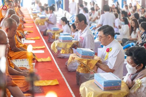 ภาพ No.199578:พิธีทอดผ้าป่าทำนุบำรุงศาสนสถาน ณ วัดศิลามูล ตำบลหินมูล อำเภอบางเลน จังหวัดนครปฐม ในโครงการธรรมยาตรา กตัญญูบูชา มหาปูชนียาจารย์ พระมงคลเทพมุนี(สด จนฺทสโร) พระผู้ปราบมาร อนุสรณ์สถาน 7 แห่ง ปีที่ 13 วันที่ 21 มกราคม พ.ศ. 2568