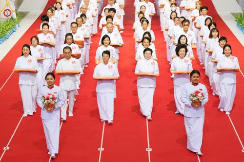 ภาพ No.154565:พิธีทอดผ้าป่าสมทบกฐินวัดพระธรรมกาย และสมทบกฐิน 30,000 วัดทั่วไทย ครั้งที่ 2 ณ สภาธรรมกายสากล วัดพระธรรมกาย วันอังคารที่ 17 กันยายน พ.ศ. 2567