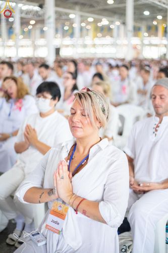 ภาพ No.207430:พิธีตักบาตร และปฏิบัติธรรมช่วงสาย ในวันมาฆบูชา วันพุธที่ 12 กุมภาพันธ์ พ.ศ. 2568 ณ วัดพระธรรมกาย จังหวัดปทุมธานี