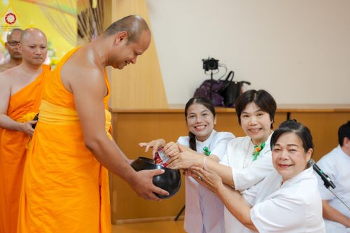 ภาพ No.148484:พิธีปฐมอุปสมบท สมโภชอุโบสถ บูชาธรรม 80 ปี หลวงพ่อธัมมชโย  วันอาทิตย์ที่ 11 สิงหาคม พ.ศ. 2567 วัดพระธรรมกายโทชิหงิ ประเทศญี่ปุ่น