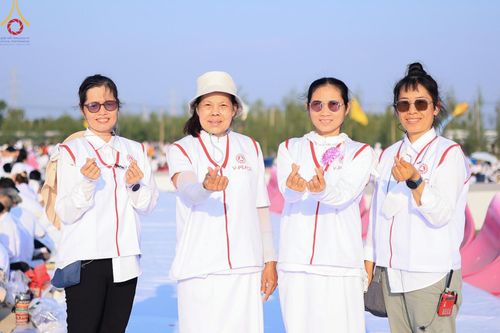 ภาพ No.117942:V.17 สำเร็จๆ การเตรียมงาน เก็บงาน การรับบุญของเจ้าหน้าที่หน่วยงานต่างๆ เพื่อโครงการธรรมยาตรา กตัญญูบูชามหาปูชนียาจารย์ พระมงคลเทพมุนี (สด จนฺทสโร) พระผู้ปราบมาร อนุสรณ์สถาน 7 แห่ง ปีที่ 12 ระหว่างวันที่ 2 - 31 มกราคม พ.ศ.2567