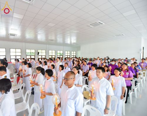 ภาพ No.227280:วันอังคารที่ 3 มิถุนายน พ.ศ. 2568 นายอำเภอคลองหลวง นำพสกนิกรรวมใจภักดิ์ สมเด็จพระนางเจ้าฯ พระบรมราชินี เนื่องในโอกาสวันเฉลิมพระชนมพรรษา ณ อาคารปลูกศรัทธา 2 วัดพระธรรมกาย อ.คลองหลวง จ.ปทุมธานี