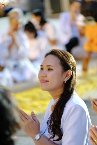 ภาพ No.287896:วันที่ 3 มกราคม พ.ศ. 2569 พิธีต้อนรับพระธรรมยาตรา ครั้งที่ 2 (ภาพชุดที่ 2) ในโครงการธรรมยาตรา กตัญญูบูชา มหาปูชนียาจารย์ พระมงคลเทพมุนี(สด จนฺทสโร) พระผู้ปราบมาร อนุสรณ์สถาน 7 แห่ง ปีที่ 14 ณ อนุสรณ์สถานมหาวิหารพระมงคลเทพมุนี (โลตัสแลนด์) อ.สองพี่น้อง จ.