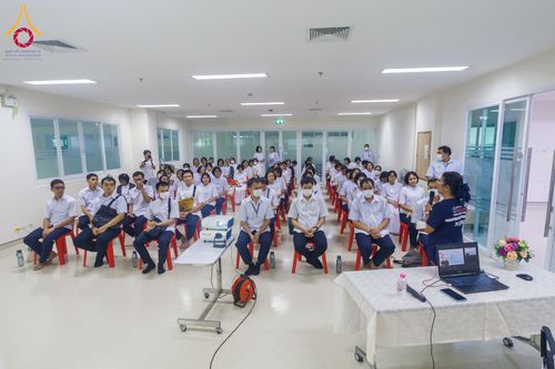 ภาพ No.346196:วันศุกร์ที่ 28 สิงหาคม พ.ศ 2569  บุคลากรใหม่รุ่นที่ 29 เยี่ยมชมศูนย์การแพทย์บุญรักษา ณ วัดพระธรรมกาย