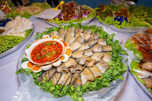 ภาพ No.306303:วันที่ 30 มกราคม พ.ศ. 2569 พิธีถวายภัตตาหารเป็นสังฆทาน แด่พระธรรมยาตรา ณ วัดพระธรรมกาย  จังหวัดปทุมธานี ในโครงการธรรมยาตรา กตัญญูบูชา มหาปูชนียาจารย์ พระมงคลเทพมุนี(สด จนฺทสโร) พระผู้ปราบมาร อนุสรณ์สถาน 7 แห่ง ปีที่ 14