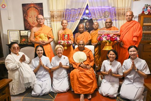ภาพ No.278754:วันที่ 30 ตุลาคม 2568  กฐินสมทบวัดต่างประเทศ โดยคณะศิษยานุศิษย์  บูชาธรรม 81 ปี หลวงพ่อธัมมชโย  ณ วัดศรีโพธินันทะ ประเทศศรีลังกา