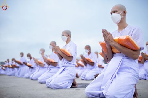 ภาพ No.64409:พิธีบรรพชาสามเณรธรรมทายาท โครงการอุปสมบทบูชาธรรมมหาปูชนียาจารย์ วันเสาร์ที่ 26 พฤศจิกายน พ.ศ. 2565 ณ วัดพระธรรมกาย จ.ปทุมธานี