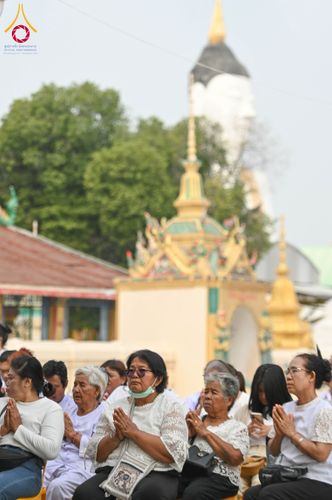 ภาพ No.299006:วันที่ 20 มกราคม พ.ศ. 2569 พิธีทอดผ้าป่าทำนุบำรุงศาสนสถาน ณ วัดใหม่นพรัตน์ ต.เนินพระปรางค์ อ.สองพี่น้อง จ.สุพรรณบุรี ในโครงการธรรมยาตรา กตัญญูบูชา มหาปูชนียาจารย์ พระมงคลเทพมุนี(สด จนฺทสโร) พระผู้ปราบมาร อนุสรณ์สถาน 7 แห่ง ปีที่ 14