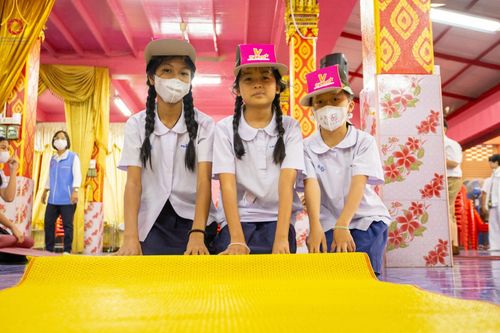 ภาพ No.203597:พิธีทอดผ้าป่าทำนุบำรุงศาสนสถาน ณ วัดตะเคียน ตำบลบางคูเวียง อำเภอบางกรวย จังหวัดนนทบุรี ในโครงการธรรมยาตรา กตัญญูบูชา มหาปูชนียาจารย์ พระมงคลเทพมุนี(สด จนฺทสโร) พระผู้ปราบมาร อนุสรณ์สถาน 7 แห่ง ปีที่ 13 วันที่ 29 มกราคม พ.ศ. 2568