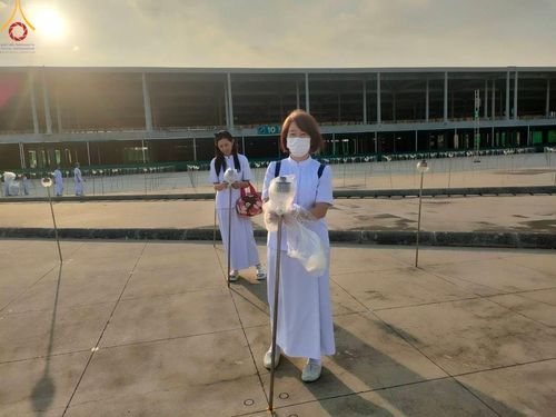 ภาพ No.125446:V.27 มาฆะ สาธุ  การรับบุญเตรียมงาน ปฎิบัติงาน เก็บงาน ของเจ้าหน้าที่หน่วยงานต่างๆ เพื่อวันมาฆบูชา วันเสาร์ที่ 24 กุมภาพันธ์  พ.ศ. 2567 ณ วัดพระธรรมกาย จ.ปทุมธานี