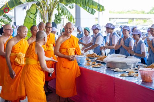 ภาพ No.209216:วันเสาร์ที่ 1 มีนาคม พ.ศ. 2568 สัมมนาใหญ่ ผู้นำบุญ 10,000 คน เพื่องานมหาสังฆทาน 40,000 กว่าวัดทั่วประเทศ ณ สภาธรรมกายสากล วัดพระธรรมกาย