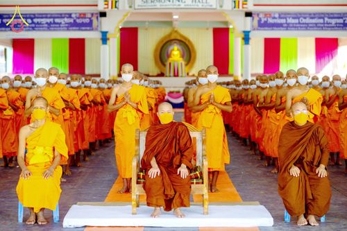 ภาพ No.76010:พิธีบรรพชาสามเณร ณ วัดปันชารี สันติปูร์ อรัญกฏิ เมืองคาร์กาชารี ประเทศบังกลาเทศ วันที่ 10 กุมภาพันธ์ พ.ศ. 2566