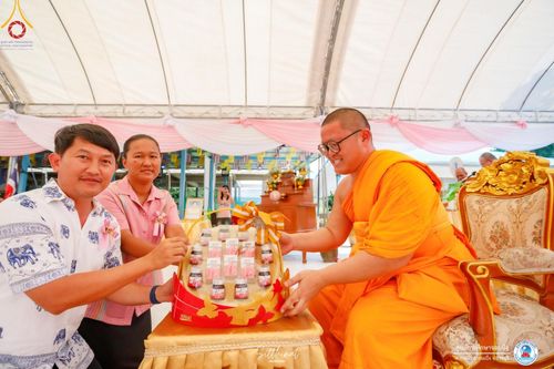 ภาพ No.161143:พิธีถวายมหาสังฆทาน 31 วัด , พิธีบุพเปตพลี , พิธีไถ่ชีวิตโค และ ปล่อยพันธ์ุปลาจำนวน 50,000 ชีวิต ณ ศูนย์การศึกษาจอมบึง ต.รางบัว อ.จอมบึง จ.ราชบุรี วันที่ 28 กันยายน พ.ศ. 2567