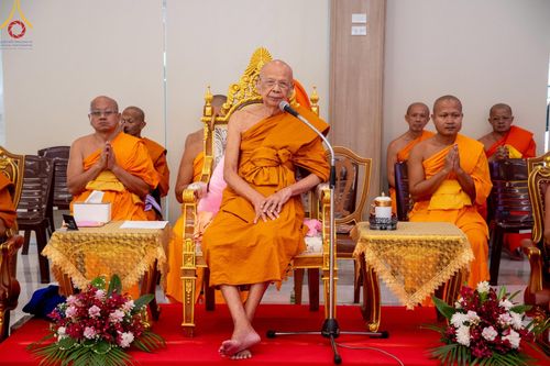 ภาพ No.142232:พิธีถวายสังฆทานแด่คณะสงฆ์ 323 วัด ปีที่ 20 ครั้งที่ 170 , พิธีมอบกองทุนหนุนแรงใจช่วยครูใต้ ปีที่ 17 ครั้งที่ 135 และพิธีทำบุญอุทิศส่วนกุศลให้ผู้วายชนม์ วันเสาร์ที่ 22 มิถุนายน พ.ศ.2567 ณ ศูนย์ปฏิบัติธรรมภาคใต้ อ.บางกล่ำ จ.สงขลา