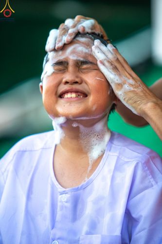 ภาพ No.132731:พิธีปลงผมยุวธรรมทายาท รุ่นที่ 32 มัชฌิมธรรมทายาท รุ่นที่ 28 ณ ลานธรรม วัดพระธรรมกาย วันเสาร์ที่ 30 มีนาคม พ.ศ. 2567