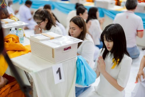 ภาพ No.233609:วันจันทร์ที่ 7 กรกฎาคม พ.ศ. 2568 จังหวัดบุรีรัมย์รวมใจ สัมมนาคณะสงฆ์ เพื่อฟื้นฟูพระพุทธศาสนา  โครงการทอดกฐินสามัคคีทั่วไทย 30,000 วัด ประจำปีพุทธศักราช 2568 และพิธีถวายมหาสังฆทาน 300 กว่าวัด โดยคณะศิษยานุศิษย์ บูชาธรรม 81 ปี หลวงพ่อธัมมชโย  ณ วัดกลาง พระ