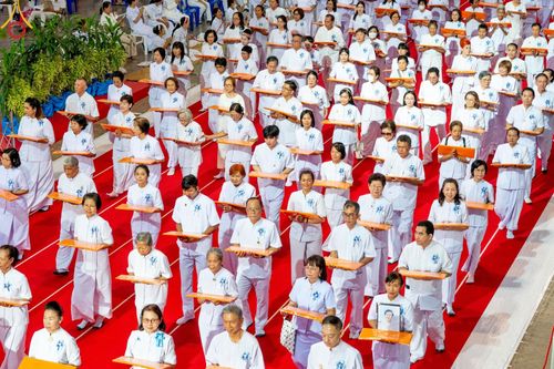 ภาพ No.154581:พิธีทอดผ้าป่าสมทบกฐินวัดพระธรรมกาย และสมทบกฐิน 30,000 วัดทั่วไทย ครั้งที่ 2 ณ สภาธรรมกายสากล วัดพระธรรมกาย วันอังคารที่ 17 กันยายน พ.ศ. 2567