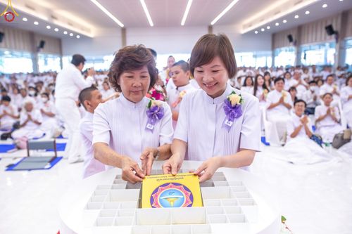 ภาพ No.128940:พิธีทอดผ้าป่าฉลองมหารัตนเจดีย์สิริปทุมสวรรค์ ณ ศูนย์ปฏิบัติธรรมภาคใต้ อ.บางกล่ำ จ.สงขลา วันที่ 10 มีนาคม พ.ศ. 2567