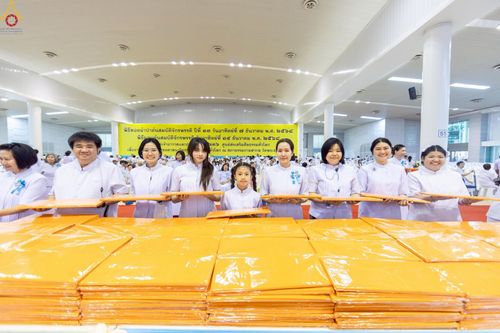 ภาพ No.277564:วันอาทิตย์ต้นเดือนที่ 7 ธันวาคม พ.ศ.2568 พิธีทอดผ้าป่าต้นสมบัติจักรพรรดิ ณ สภาธรรมกายสากล วัดพระธรรมกาย