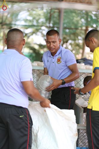 ภาพ No.127533:V.31 ทุ่มเทเพื่อบางกล่ำ การเตรียมงานของเจ้าหน้าที่หน่วยงานต่างๆ  เพื่องานธรรมยาตราอัญเชิญพระบรมสารีริกธาตุ ประดิษฐาน ณ มหารัตนเจดีย์สิริปทุมสวรรค์ (เจดีย์อริยพุทธะ 5 พระองค์) ณ ศูนย์ปฏิบัติธรรมภาคใต้ อ.บางกล่ำ จ.สงขลา ระหว่างวันที่ 9-10 มีนาคม พ.ศ. 2567