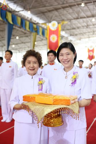 ภาพ No.150178:พิธีทอดผ้าป่าสมทบกฐินวัดพระธรรมกาย และสมทบกฐิน 30,000 วัดทั่วไทย ครั้งที่ 1 เนื่องในวันธรรมชัย 27 สิงหาคม พ.ศ.2567 ณ สภาธรรมกายสากล วัดพระธรรมกาย