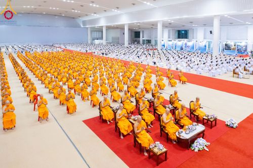 ภาพ No.90650:พิธีบำเพ็ญกุศลสวดพระอภิธรรม อุบาสกถาวร พรหมถาวร (อุบาสกผู้ปั้นพระ) วันอาทิตย์ที่ 15 ตุลาคม พ.ศ. 2566 ณ ห้องแก้วสารพัดนึก 1 สภาธรรมกายสากล วัดพระธรรมกาย จ.ปทุมธานี