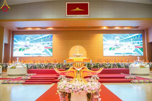 ภาพ No.92192:พิธีบูชาข้าวพระ ในวันทอดกฐินสามัคคี อาทิตย์ต้นเดือนที่ 5 พฤศจิกายน พ.ศ. 2566 ณ วัดพระธรรมกาย จ.ปทุมธานี