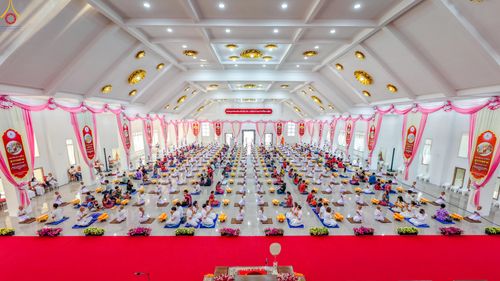 ภาพ No.317888:วันพุธที่ ๑ เมษายน พ.ศ.๒๕๖๙  โครงการบรรพชาสามเณรภาคฤดูร้อน รุ่นที่ ๓๓  ประจำปี ๒๕๖๙ บูชาธรรม ๘๒ ปี หลวงพ่อธัมมชโย  ณ วัดบ้านขุน อำเภอฮอด จังหวัดเชียงใหม่