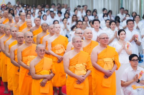 ภาพ No.331379:วันที่ 31 พฤษภาคม พ.ศ.2569 พิธีทอดผ้าป่าและตอกเสาเข็มมงคลต้นแรก องค์พระเจดีย์เพื่อสร้างสันติภาพโลก  ณ ธุดงคสถานพัฒนานิคม จังหวัดลพบุรี