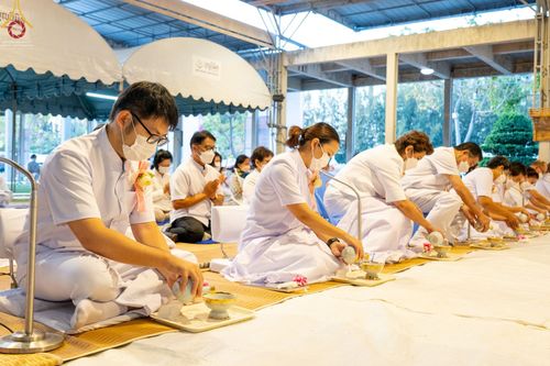 ภาพ No.69246:พิธีถวายภัตตาหารเป็นสังฆทาน แด่คณะพระธรรมยาตราฯ ในโครงการธรรมยาตราฯ ปีที่ 11 ณ อนุสรณ์สถานมหาวิหารพระมงคลเทพมุนี อ.สองพี่น้อง จ.สุพรรณบุรี วันที่ 4 และ 5 มกราคม พ.ศ. 2566